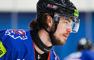 Константин Татаренко – игрок «Авиатора»