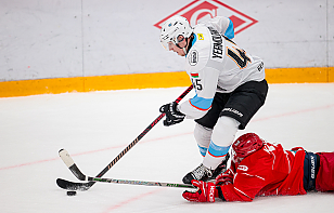 Силовой прием Александра Ермоленко – в топ-10 лучших моментов первого раунда Кубка Харламова