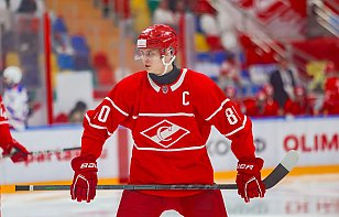 Гаврилов забросил одиннадцатую шайбу в сезоне МХЛ, Омелюсик отметился ассистентским баллом