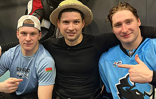 Шипачев – лучший! Победная раздевалка минского «Динамо» после матча с «Ак Барсом»