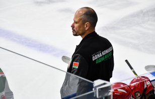 Алексей Ложкин: понравился настрой команды, все хотели победить, выходили на лед заряженными