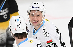 Вадим Шипачев набрал 1000 очков в КХЛ