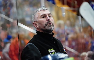 «Надеемся и ждем, что наших нападающих прорвет». Денис Тыднюк прокомментировал матч с «Юностью»