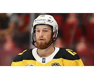 Скоренов набрал 100-е очко в КХЛ, Еременко забросил первую шайбу за ЦСКА, а Мартынов отдал два ассиста