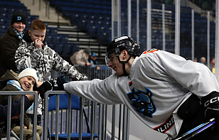 Минское «Динамо» провело открытую тренировку для людей с ограниченными возможностями