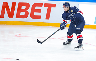 «Стальные лисы» победили «Красноярских рысей», Алексей Альшевский забросил шайбу