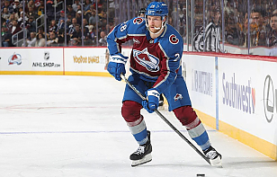 «Колорадо» без Ильи Соловьева забросил девять шайб в ворота «Эдмонтона»