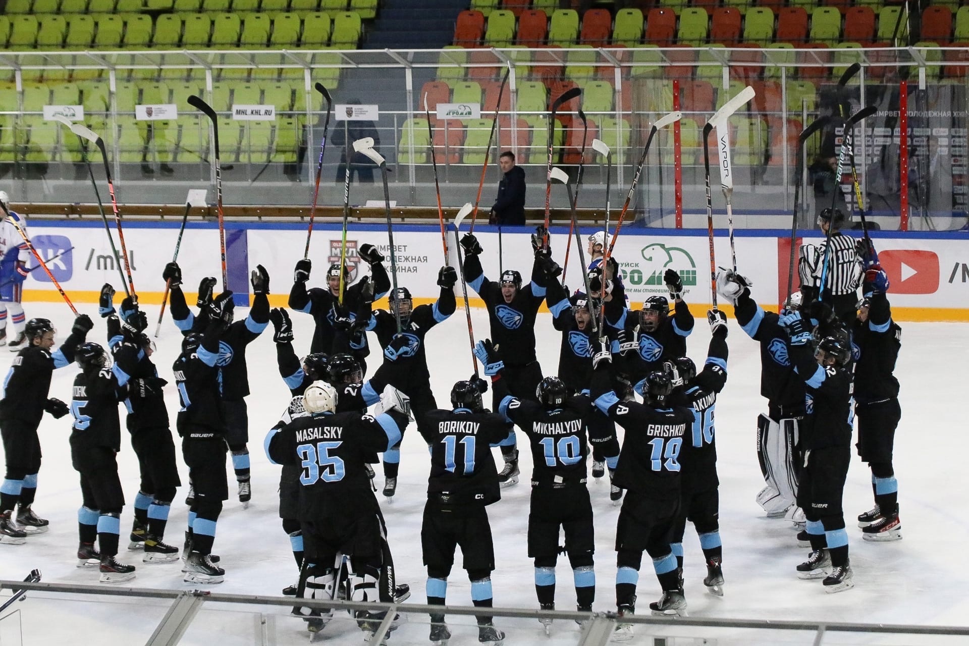 Динамо бобруйск. Шинник бобруйск. Динамо хоккей. Молодёжная хоккейная лига. Мхл.