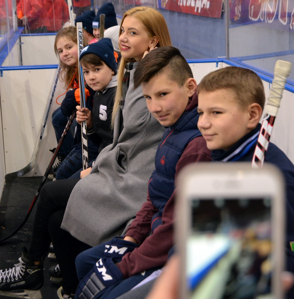 Дети победившие тяжелые болезни побывали на тренировке сборной Беларуси 3.jpg