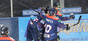 «Металлург» дважды отыгрывался и победил «Витебск» в третьем матче четвертьфинальной серии