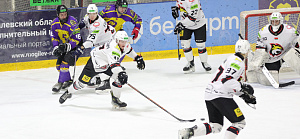 Betera-Высшая лига: «Рыси» крупно уступают «Днепровским львам» - 3:8