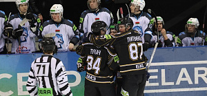 «Белсталь» победила «Соболь» в первом матче четвертьфинала, Павлов перевел игру в овертайм за 5 секунд до сирены