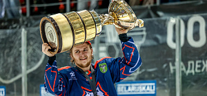 Четырехкратный чемпион Беларуси в составе «Металлурга» остается в команде