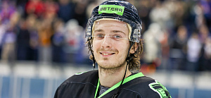 Константин Лукин продолжит карьеру в системе клуба КХЛ