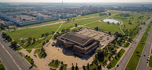 С праздником весны и труда! 