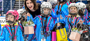  ВСЕМИРНЫЙ ЖЕНСКИЙ ХОККЕЙНЫЙ МАТЧ!