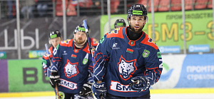 «Металлург» засушил «Юность» в третьей игре полуфинала, Шевченко забил победный гол