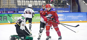 «Юность» снова переиграла «Авиатор». Это 9-я победа «красно-синих» подряд, а Кучкин отметился в юбилейном матче и пробил достижение по очкам в чемпионатах Беларуси