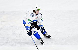 Илья Кляузов: нужно просто продолжать играть в свой хоккей, выполнять тренерскую установку и гнуть свою линию