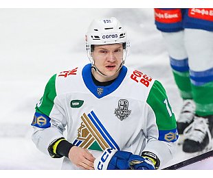 Шайба Ивана Дроздова – в топ-10 сезона КХЛ