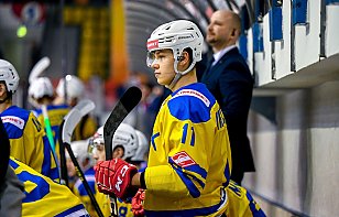 Егор Чезганов набрал два очка в матче плей-офф ВХЛ